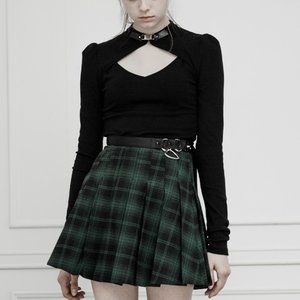 Hollow Out Keyhole Buckle Top